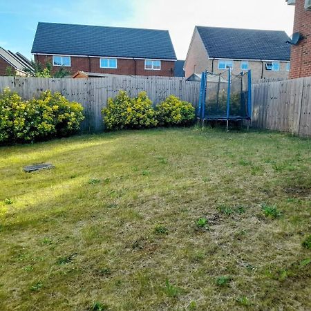 Beautiful 4 Bedroom Treasure Home Hemel Hempstead Exterior foto